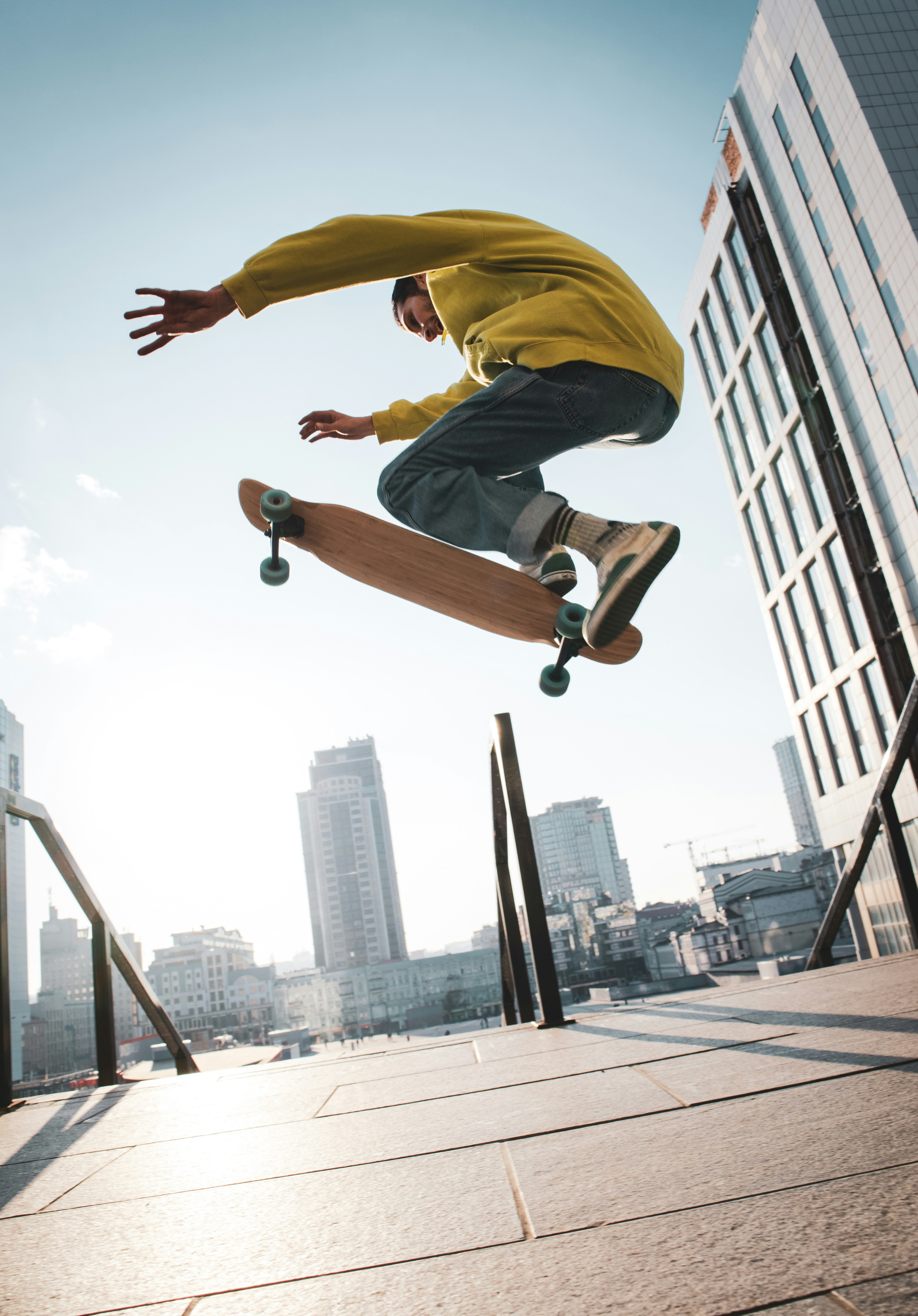 oleksandr-kurchev-1LhbMLaneXk-unsplash