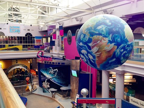 Saskatchewan_Science_Centre_Exhibit_Floor